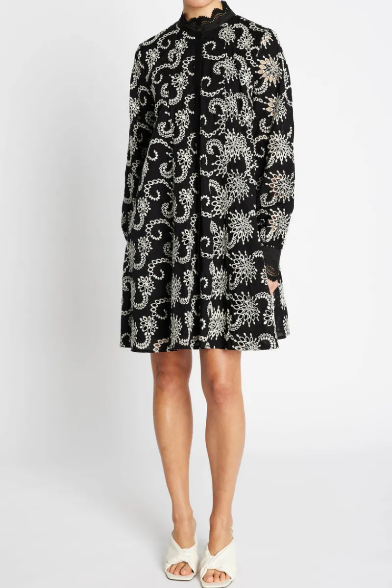 Discount Bruuns Bazaar DulcamaraBBOceani dress - Black