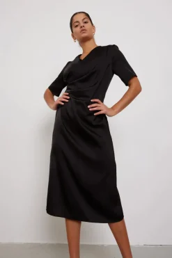 Outlet Bruuns Bazaar RaisellaBBNemi dress - Black